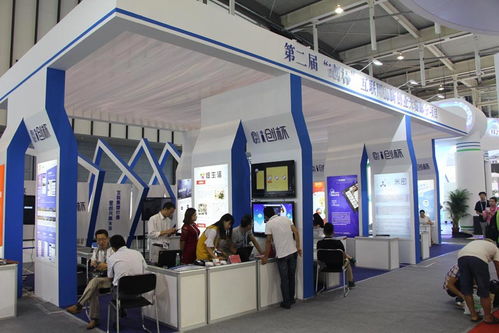 炫生活杨银剑与陈乾受邀出席第十二届南京国际软博会，共促会展服务创新